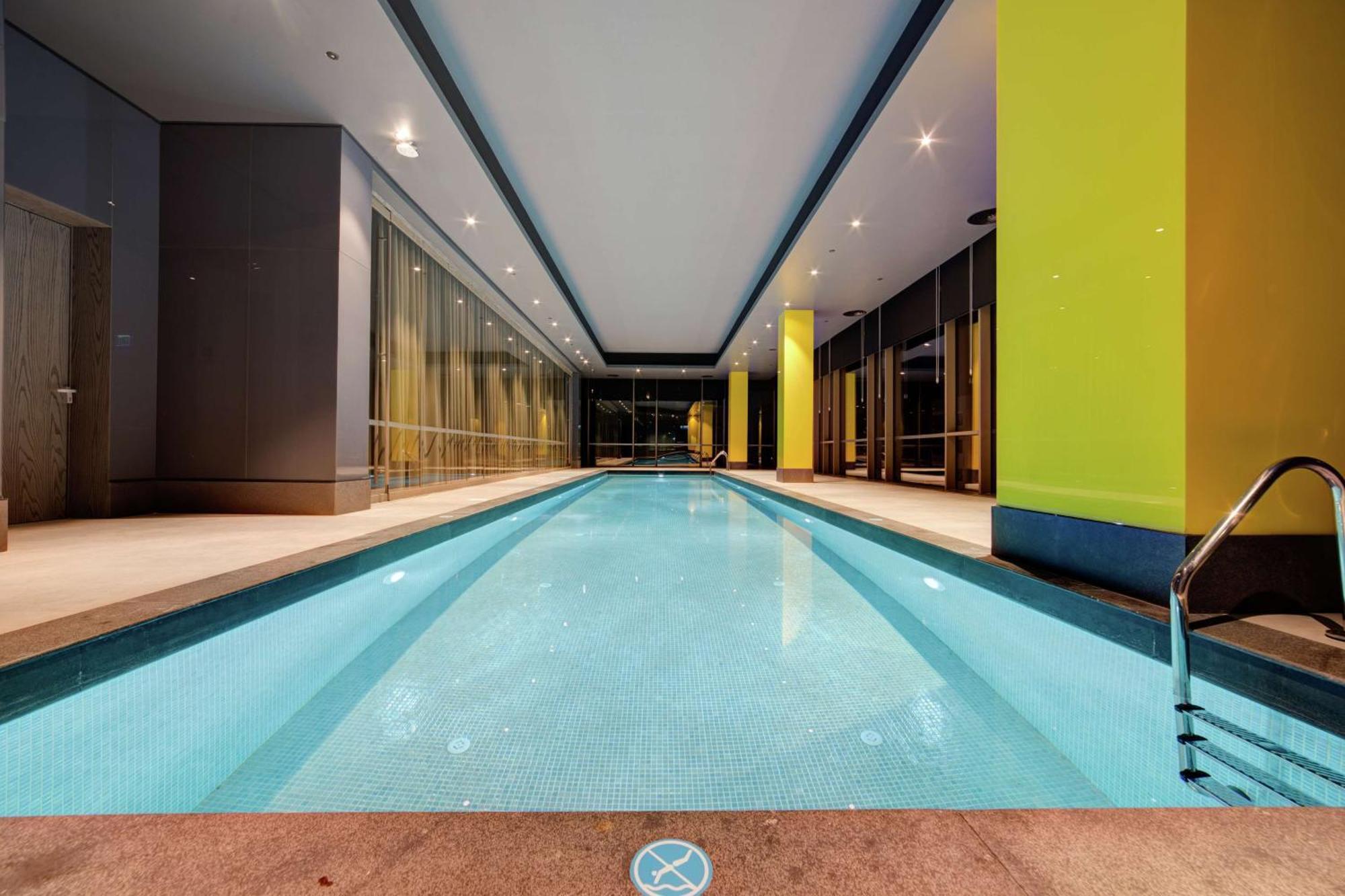 Hotel Doubletree By Hilton Adana Esterno foto